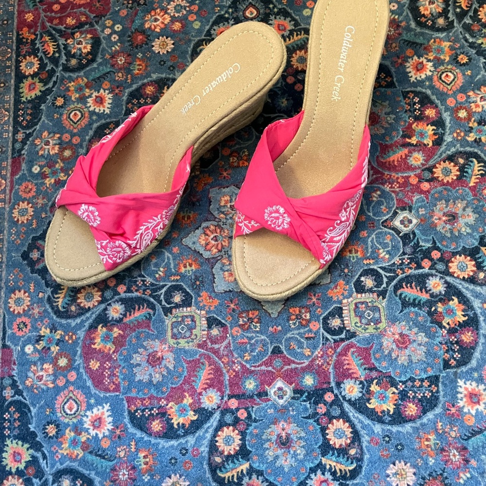 Coldwater Creek Women's Bright Pink Bandana Sandals